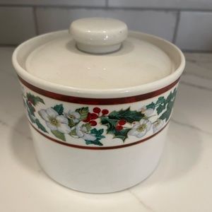 Magesticware Sugar Bowl Holly
